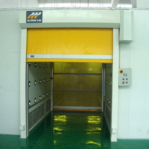 如何清洗快速门污垢？